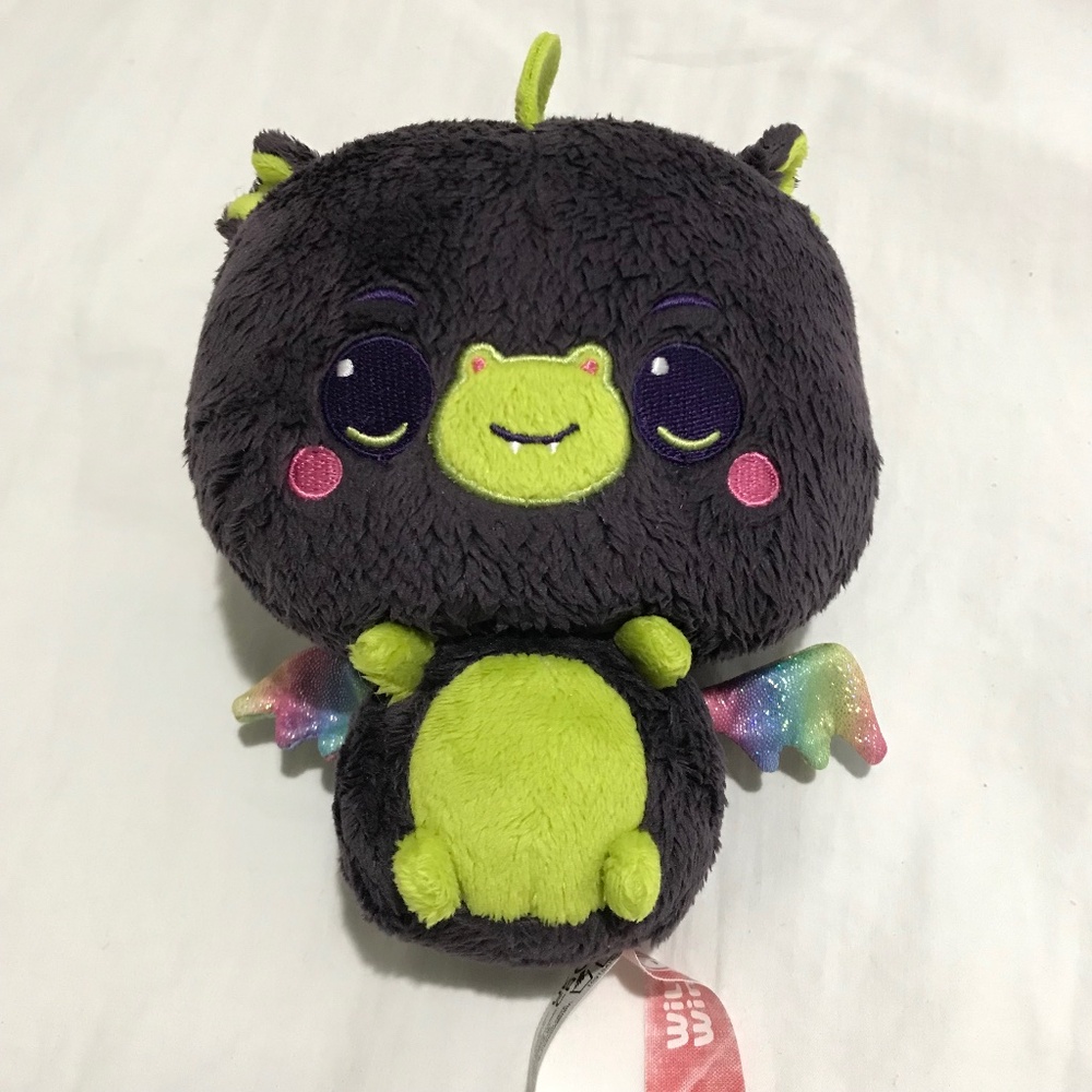 GUND Drops Willie Wings Expressive Premium Stuffed Dragon Frog Face Plush Toy 6"